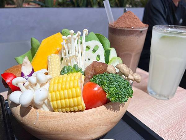 LINE_ALBUM_熱浪島南洋蔬食(裕隆城店)_231008_14.jpg LINE_ALBUM_熱浪島南洋蔬食(裕隆城店)_231008_14.jpg