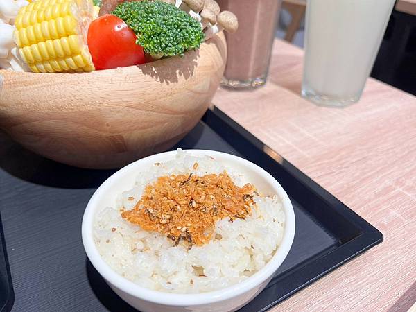 LINE_ALBUM_熱浪島南洋蔬食(裕隆城店)_231008_13.jpg LINE_ALBUM_熱浪島南洋蔬食(裕隆城店)_231008_13.jpg