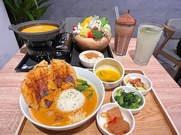 LINE_ALBUM_熱浪島南洋蔬食(裕隆城店)_231008_11.jpg LINE_ALBUM_熱浪島南洋蔬食(裕隆城店)_231008_11.jpg