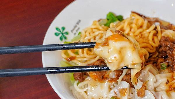 LINE_ALBUM_蒸餃子_231014_2.jpg LINE_ALBUM_蒸餃子_231014_2.jpg