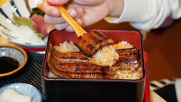 LINE_ALBUM_一鰻_240110_18.jpg LINE_ALBUM_一鰻_240110_18.jpg