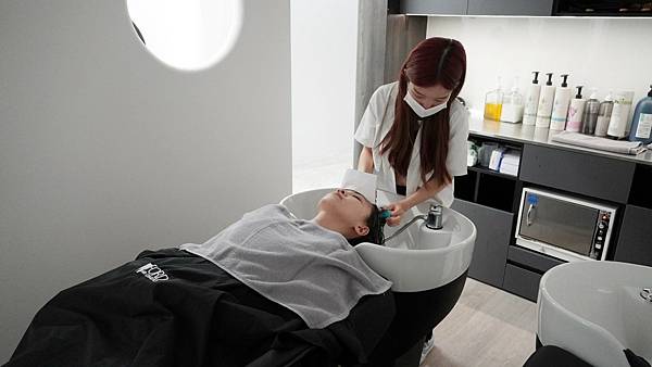 BAKER Hair Salon︰豐原美髮推薦，近葫蘆墩文化