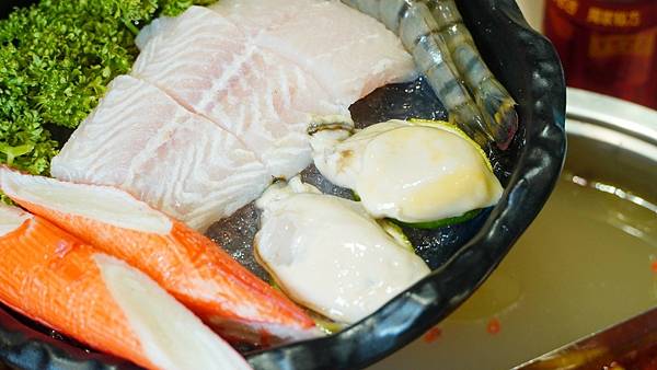 LINE_ALBUM_餉串串 二傻夫婦_240514_36.jpg