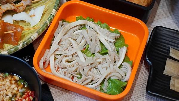 LINE_ALBUM_餉串串 二傻夫婦_240514_23.jpg