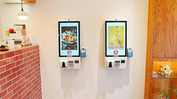 LINE_ALBUM_KATZ卡司.勤美 二傻夫婦_240616_26.jpg