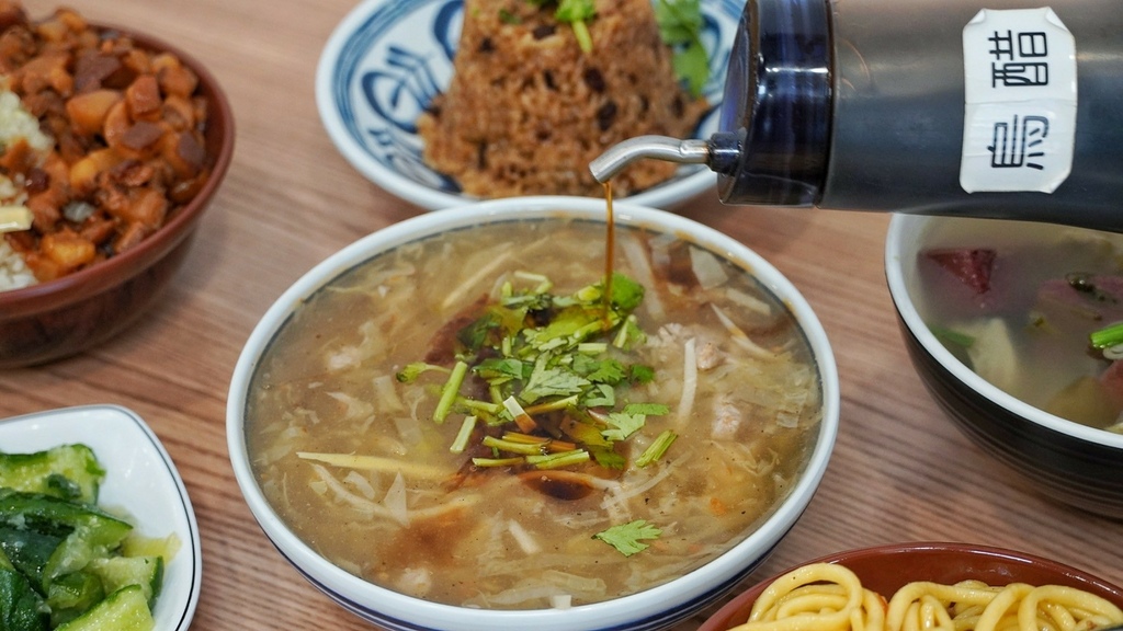 LINE_ALBUM_王爺王肉羹太平店_250528_27.jpg