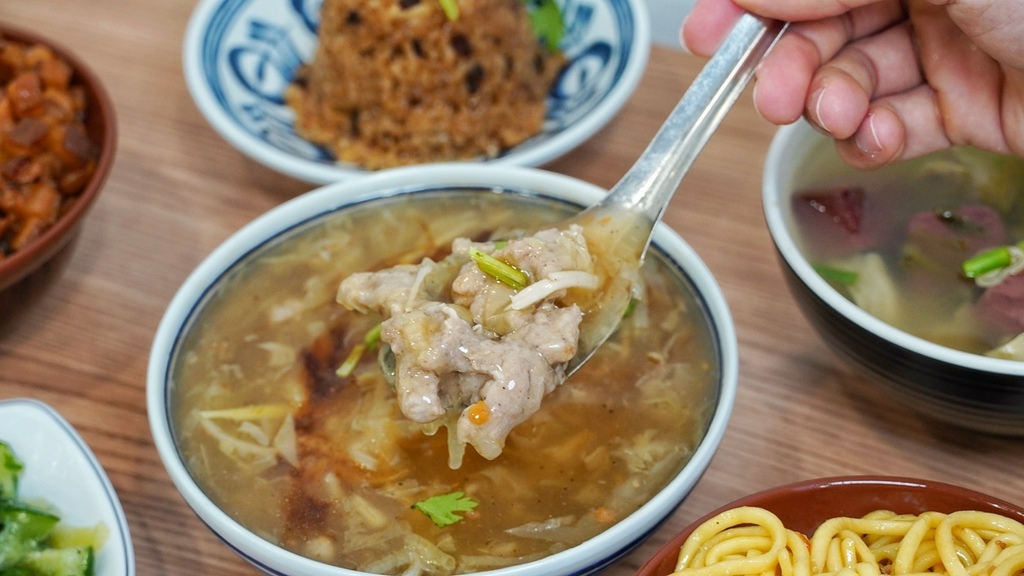 LINE_ALBUM_王爺王肉羹太平店_250528_28.jpg