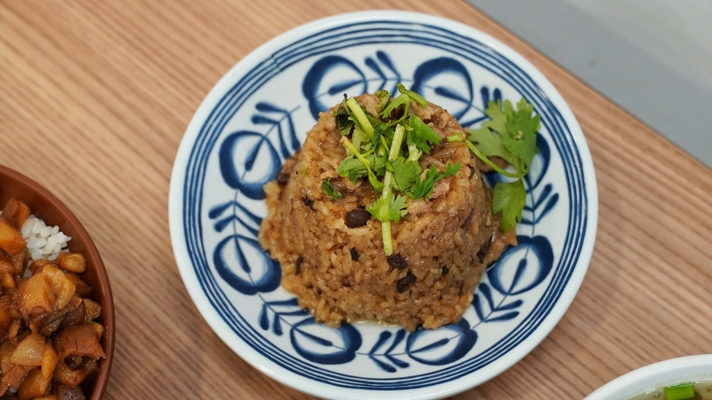 LINE_ALBUM_王爺王肉羹太平店_250528_25.jpg
