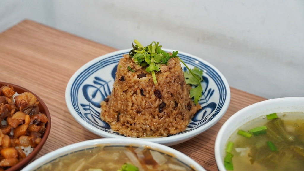 LINE_ALBUM_王爺王肉羹太平店_250528_24.jpg