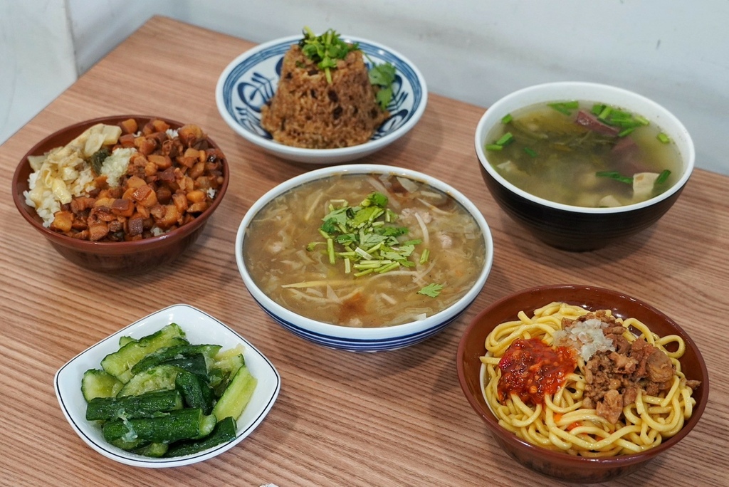 LINE_ALBUM_王爺王肉羹太平店_250528_18.jpg