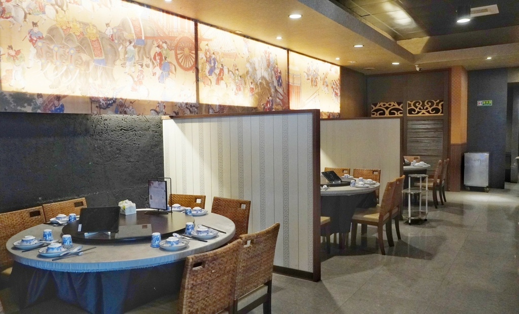 LINE_ALBUM_LA時尚川菜永康店_250610_27.jpg