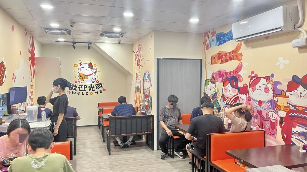 初霧拉麵:台中北屯太原路新開幕拉麵店,必吃濃厚系拉麵!大蒜黑 初霧拉麵:台中北屯太原路新開幕拉麵店,必吃濃厚系拉麵!大蒜黑