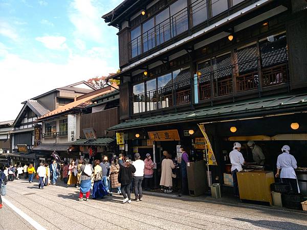 【成田山新勝寺w表參道】吃美食.逛古寺-川豊鰻魚飯.成田山公