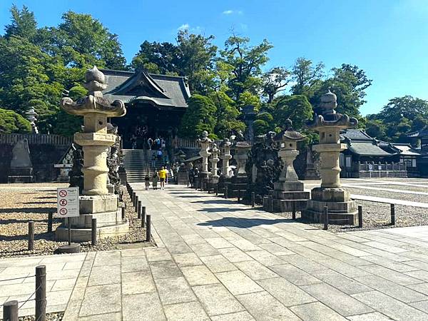 【成田山新勝寺w表參道】吃美食.逛古寺-川豊鰻魚飯.成田山公