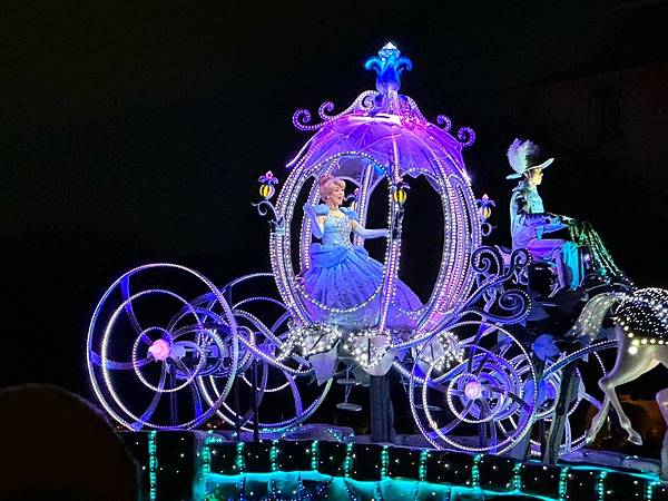 【東京迪士尼】40週年=聖誔氣氛滿滿的迪士尼樂園