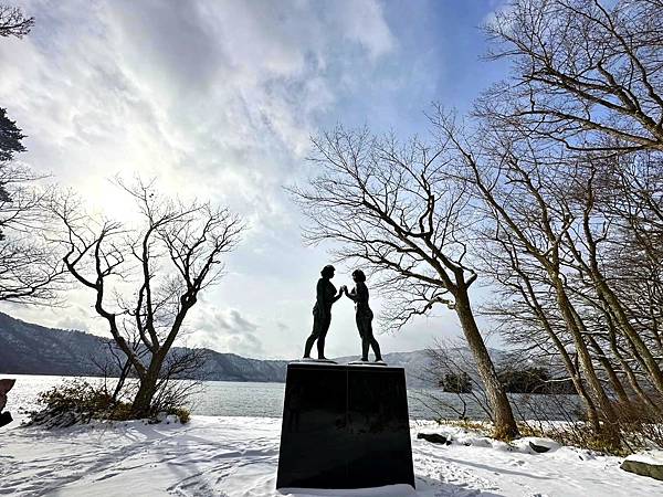 東北賞雪行>十和田湖.現代美術館.銀山溫泉.青森屋.乃之風.