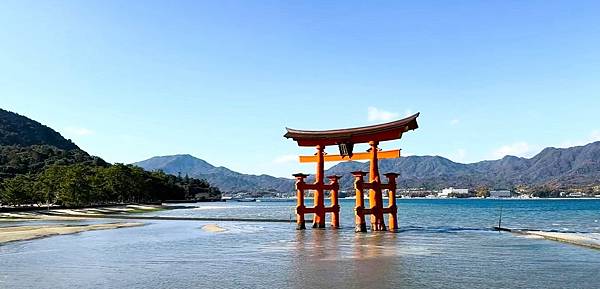 廣島必遊→日本三景之一『國寶.嚴島神社』+ 必吃美食牡蠣屋