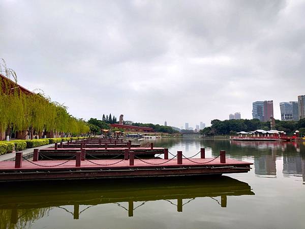 訪友吃喝ing【千燈湖公園.燈湖西街.礌崗公園】岭南逸品.桂