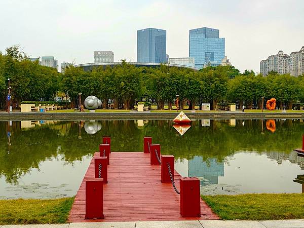 訪友吃喝ing【千燈湖公園.燈湖西街.礌崗公園】岭南逸品.桂