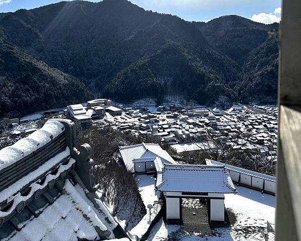 【追雪.賞雪.看看合掌造】走走郡上八幡城.兼六園.永平寺.金