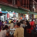 2.無招牌店面