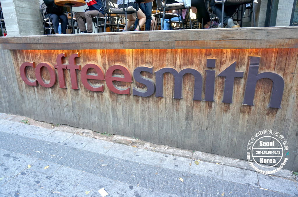 103.coffee smith弘大店