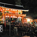 171.八阪神社初詣人潮.jpg