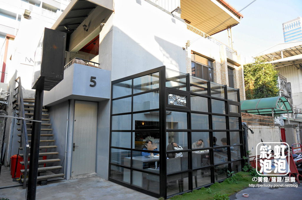 3.偷偷-外觀.jpg 3.偷偷-外觀.jpg