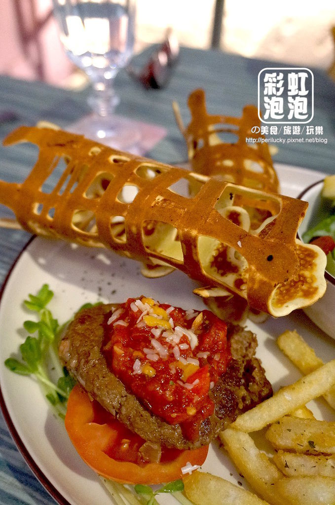 18.玖年飯店-辣茄荷蘭牛汁排斯蜜達烤餅.jpg 18.玖年飯店-辣茄荷蘭牛汁排斯蜜達烤餅.jpg