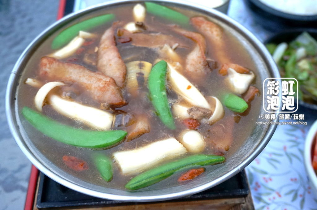 11.心食上現代飲食-麻油松阪豬餐.jpg 11.心食上現代飲食-麻油松阪豬餐.jpg
