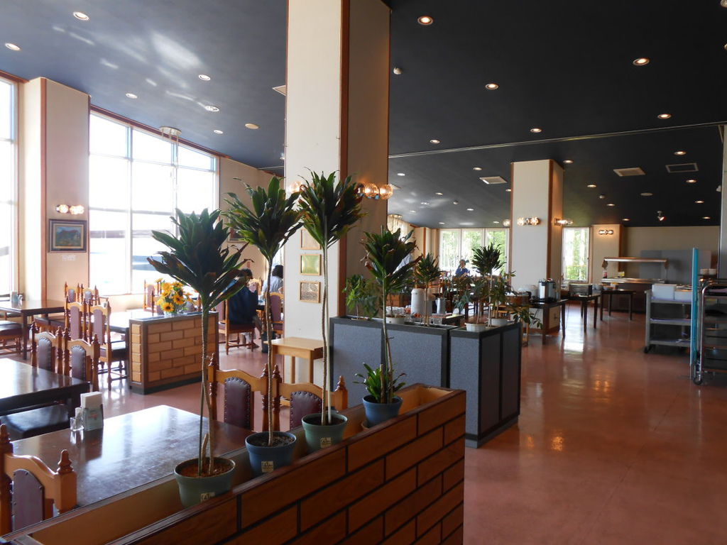 149. 北海道富良野-富良野高地溫泉飯店 Highland Furano-2樓餐廳.jpg 149. 北海道富良野-富良野高地溫泉飯店 Highland Furano-2樓餐廳.jpg