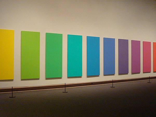 Spectrum V, by Ellsworth Kelly