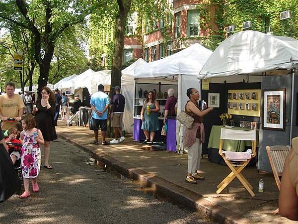 U of Chicago-Art Fair