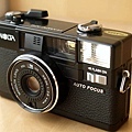 Minolta Hi-Matic AF2 整體造型