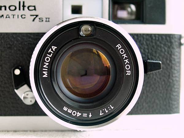 minolta HI-MATIC 7sII_09.jpg