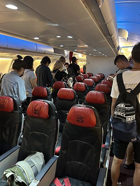 [分享] 20230526 D7 379 亞洲航空商務艙