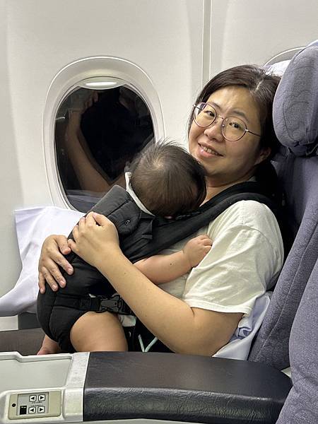 20240804 國籍航空最爛商務艙 華航波音737-800 20240804 國籍航空最爛商務艙 華航波音737-800