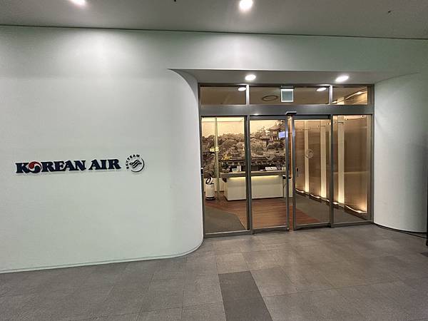 20240804 國籍航空最爛商務艙 華航波音737-800 20240804 國籍航空最爛商務艙 華航波音737-800