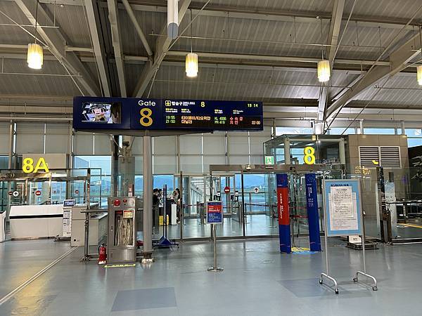 20240804 國籍航空最爛商務艙 華航波音737-800 20240804 國籍航空最爛商務艙 華航波音737-800