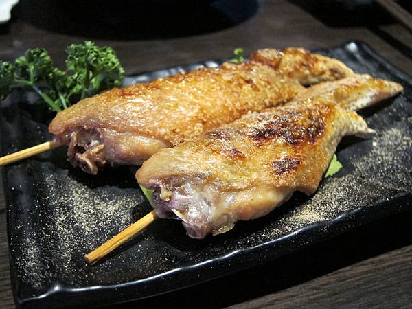 鹽烤雞翅.JPG 鹽烤雞翅.JPG