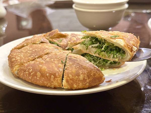 =台北市大安區=【驥園川菜餐廳】12小時精燉土雞湯黏嘴鮮甜,