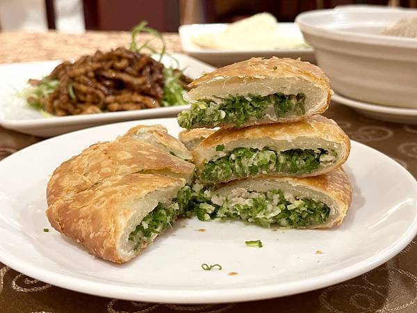 =台北市大安區=【驥園川菜餐廳】12小時精燉土雞湯黏嘴鮮甜,