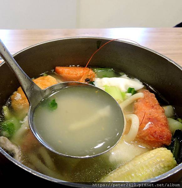 基隆一鍋台式鍋燒麵(5).JPG