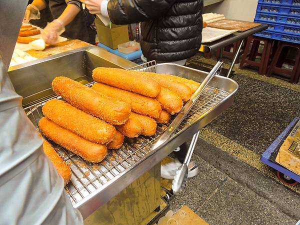 七堵美食│家傳營養三明治、古都梅花燒鮮奶雞蛋糕 (13).JPG