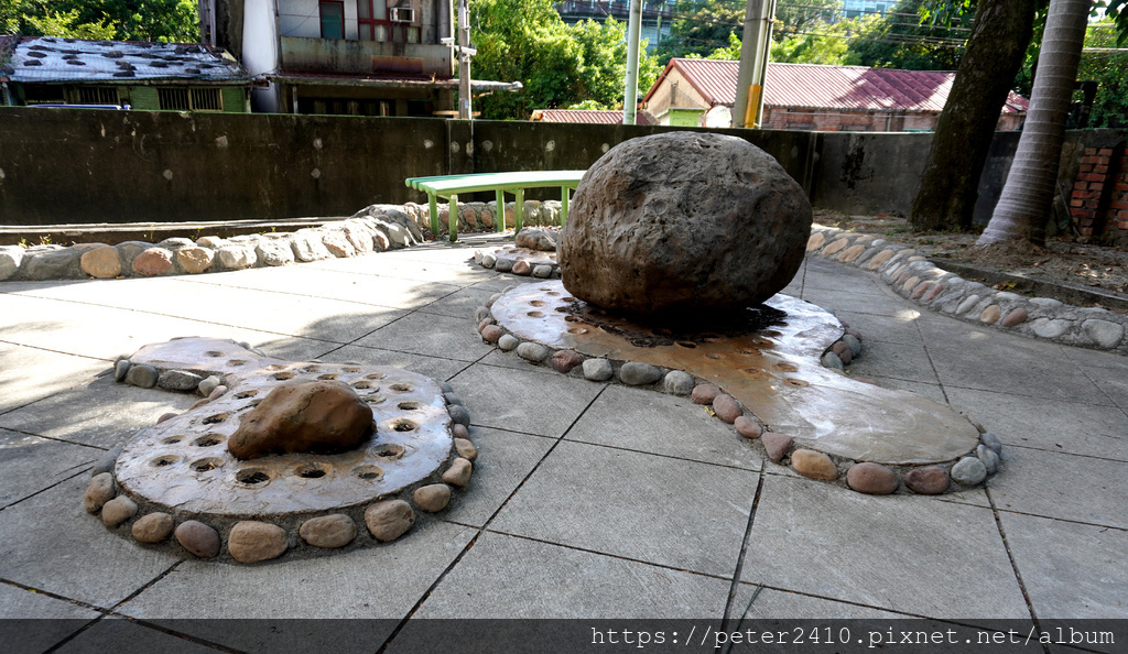 基隆一日遊景點│暖暖黃蠟石文化館 (10).JPG