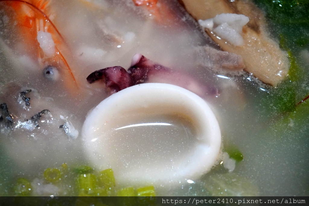 台北必吃美食粥強大海鮮粥 (16).JPG