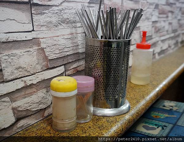 仁一路265巷無名麵店 (5).JPG