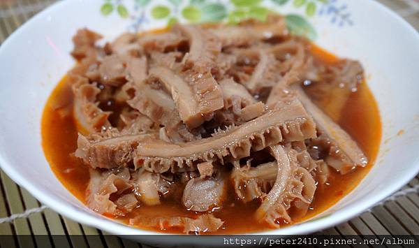 蕃薯好牛溫體牛肉湯專賣店的冷凍料理包 (6).JPG