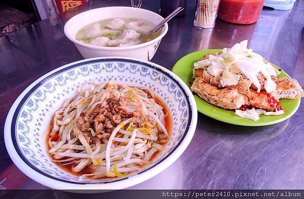 劉家50年老店臭豆腐 (12).JPG