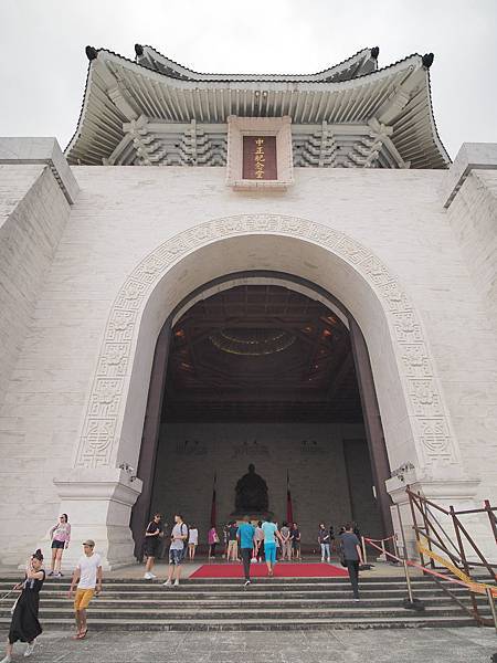 P1010211-AUTO-2.jpg P1010211-AUTO-2.jpg